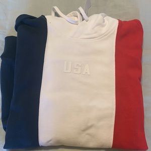 New with tags American Eagle USA hoodie, mens medium, red white and blue color.
